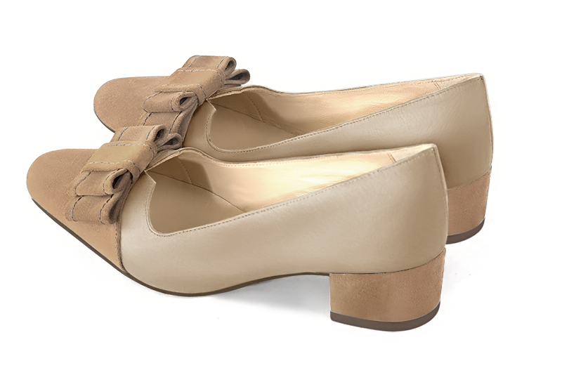 Escarpin beige petit talon hotsell